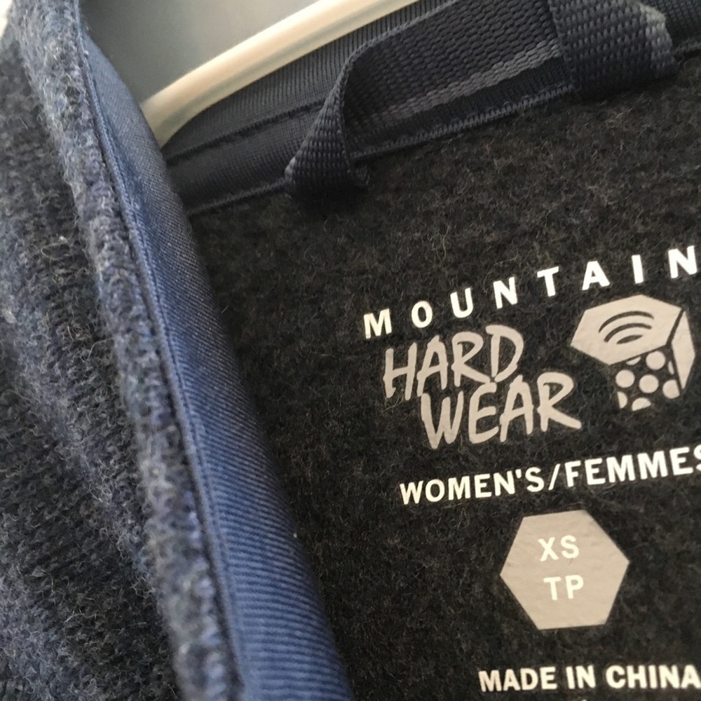FINAL MARKDOWN Ladies mountain hardwear sweater jacket xs - Picture 4 of 4
